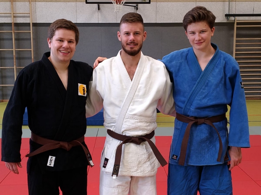 Drei Mal neue Farbe im JVH